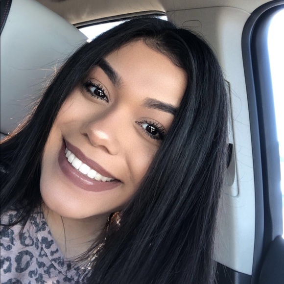 Meet your Posher, Letzy - Picture 1 of 6